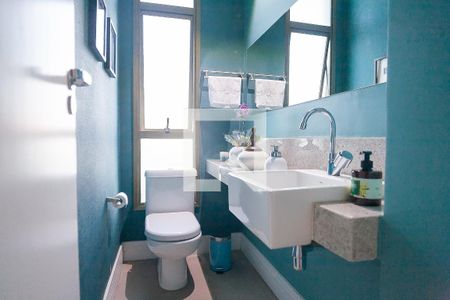 Apartamento à venda com 154m², 3 quartos e 3 vagasLavabo