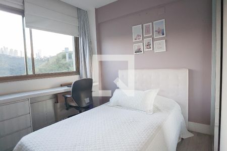 Apartamento à venda com 154m², 3 quartos e 3 vagassuite1