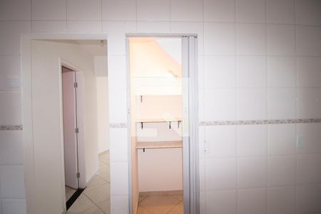 Casa de condomínio à venda com 95m², 2 quartos e 1 vaga Casa de condomínio à venda com 95m², 2 quartos e 1 vagaCloset