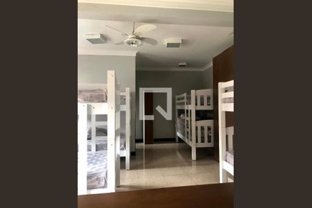Casa à venda com 259m², 4 quartos e 4 vagas