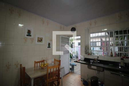 Casa à venda com 300m², 3 quartos e 2 vagasCozinha