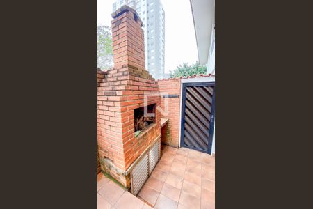 Casa à venda com 288m², 4 quartos e 2 vagasÁrea de Serviço - Quintal - Churrasqueira