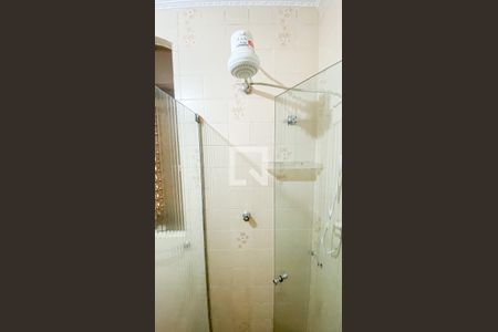 Casa à venda com 288m², 4 quartos e 2 vagasBanheiro