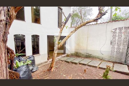 Casa à venda com 288m², 4 quartos e 2 vagasJardim