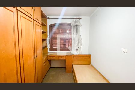 Casa à venda com 288m², 4 quartos e 2 vagasSuíte 2