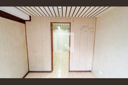 Casa à venda com 288m², 4 quartos e 2 vagasSala Deposito