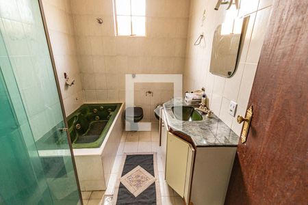 Casa à venda com 360m², 3 quartos e 2 vagasSuite