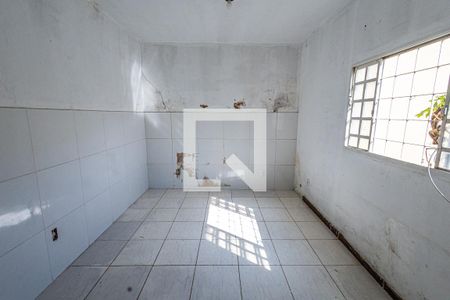 Casa à venda com 360m², 3 quartos e 2 vagasQuarto / edícula 