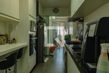 Apartamento à venda com 149m², 4 quartos e 3 vagas Apartamento à venda com 149m², 4 quartos e 3 vagasCozinha