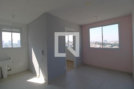 Sala de apartamento para alugar com 2 quartos, 34m² em Cidade Ademar, São Paulo