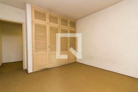 Casa à venda com 387m², 5 quartos e 3 vagasQuarto 4