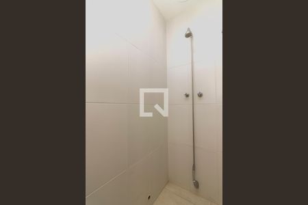 Casa à venda com 387m², 5 quartos e 3 vagasBanheiro da Suíte 2