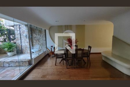 Apartamento à venda com 90m², 2 quartos e 1 vaga Apartamento à venda com 90m², 2 quartos e 1 vagaSala