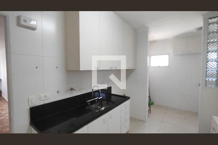Apartamento à venda com 90m², 2 quartos e 1 vaga Apartamento à venda com 90m², 2 quartos e 1 vagaCozinha