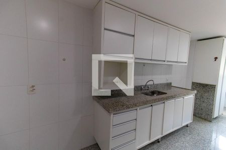 Apartamento à venda com 220m², 4 quartos e 2 vagasCozinha