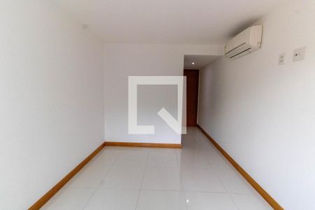 Apartamento à venda com 220m², 4 quartos e 2 vagasQuarto