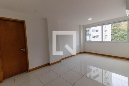 Apartamento à venda com 220m², 4 quartos e 2 vagasQuarto