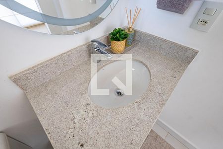 Apartamento para alugar com 85m², 2 quartos e 1 vagaSuíte - Banheiro