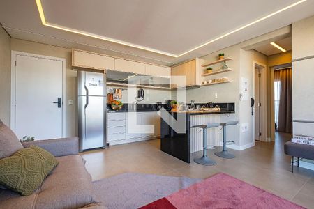 Sala/Cozinha de apartamento para alugar com 2 quartos, 85m² em Pinheiros, São Paulo