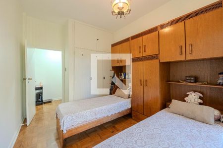 Apartamento à venda com 238m², 3 quartos e 1 vaga Apartamento à venda com 238m², 3 quartos e 1 vagaQuarto 2