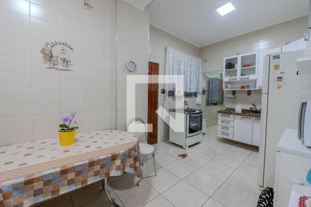 Apartamento à venda com 238m², 3 quartos e 1 vaga Apartamento à venda com 238m², 3 quartos e 1 vagaCozinha