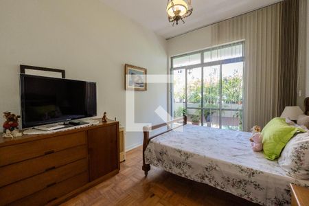 Apartamento à venda com 238m², 3 quartos e 1 vaga Apartamento à venda com 238m², 3 quartos e 1 vagaQuarto 1