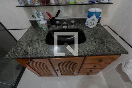 Apartamento à venda com 238m², 3 quartos e 1 vaga Apartamento à venda com 238m², 3 quartos e 1 vagaBanheiro