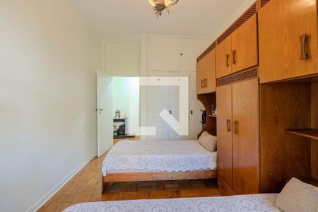 Apartamento à venda com 238m², 3 quartos e 1 vaga Apartamento à venda com 238m², 3 quartos e 1 vagaQuarto 2