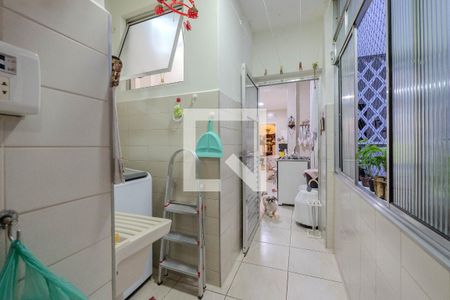 Apartamento à venda com 238m², 3 quartos e 1 vaga Apartamento à venda com 238m², 3 quartos e 1 vagaÁrea de Serviço