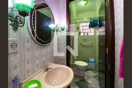 Casa à venda com 200m², 5 quartos e 3 vagasBanheiro 1