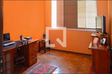 Apartamento à venda com 195m², 4 quartos e 2 vagas Apartamento à venda com 195m², 4 quartos e 2 vagasQuarto 1