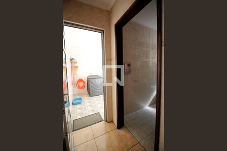 Casa à venda com 266m², 4 quartos e 3 vagas Casa à venda com 266m², 4 quartos e 3 vagasDespensa