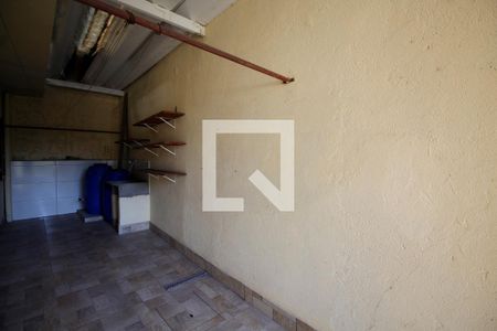 Casa à venda com 266m², 4 quartos e 3 vagas Casa à venda com 266m², 4 quartos e 3 vagasEdícula