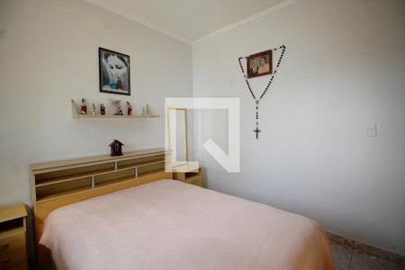 Casa à venda com 266m², 4 quartos e 3 vagas Casa à venda com 266m², 4 quartos e 3 vagasQuarto 1