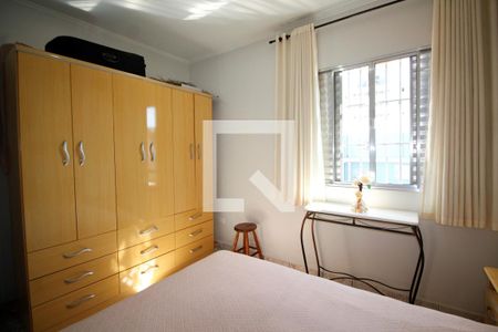 Casa à venda com 266m², 4 quartos e 3 vagas Casa à venda com 266m², 4 quartos e 3 vagasQuarto 1