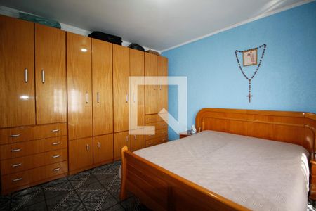 Casa à venda com 266m², 4 quartos e 3 vagas Casa à venda com 266m², 4 quartos e 3 vagasSuite