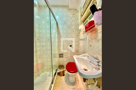Casa à venda com 72m², 3 quartos e sem vaga Casa à venda com 72m², 3 quartos e sem vagaBanheiro Quarto 1