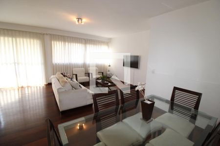 Sala de apartamento para alugar com 4 quartos, 150m² em Vila Andrade, São Paulo
