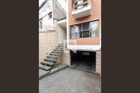 Casa à venda com 280m², 3 quartos e 8 vagas Casa à venda com 280m², 3 quartos e 8 vagasGaragem