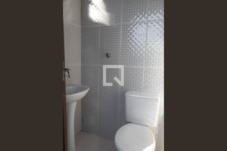 Casa à venda com 435m², 4 quartos e 3 vagas Casa à venda com 435m², 4 quartos e 3 vagasBanheiro da Área de Serviço