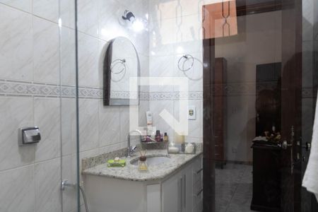 Casa à venda com 435m², 4 quartos e 3 vagas Casa à venda com 435m², 4 quartos e 3 vagasBanheiro da Suíte 1