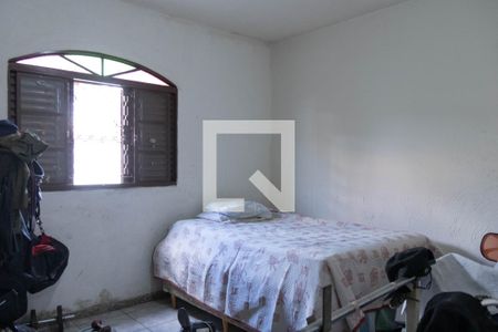 Casa à venda com 435m², 4 quartos e 3 vagas Casa à venda com 435m², 4 quartos e 3 vagasQuarto 1