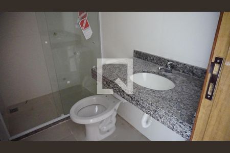 Casa de condomínio à venda com 220m², 3 quartos e 5 vagasBanheiro - Quarto 3 / Suite