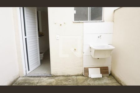 Casa de condomínio à venda com 220m², 3 quartos e 5 vagasArea de Serviço / Quintal Lateral