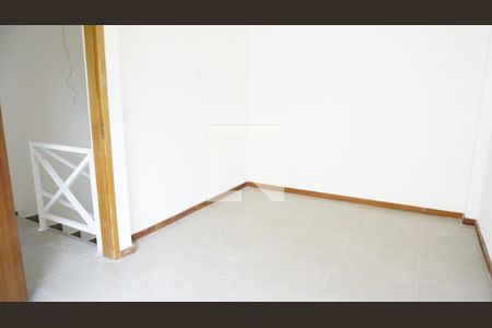 Casa de condomínio à venda com 220m², 3 quartos e 5 vagasQuarto 1