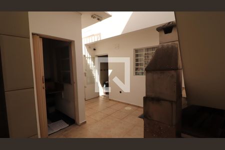 Casa à venda com 110m², 3 quartos e 2 vagasChurrasqueira