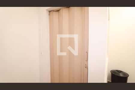 Casa à venda com 110m², 3 quartos e 2 vagasBanheiro