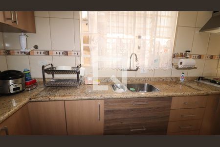 Casa à venda com 110m², 3 quartos e 2 vagasCozinha