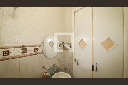 Casa à venda com 110m², 3 quartos e 2 vagasLavabo