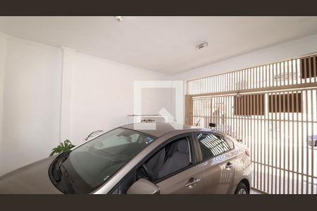 Casa à venda com 110m², 3 quartos e 2 vagasGaragem